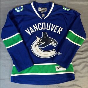 Vancouver Canucks Reebok NHL Jersey Womens Medium Blue